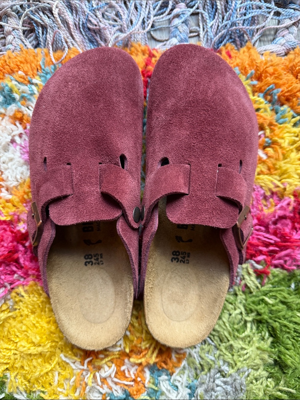 🍒 NEW! Birkenstock Boston Suede Slip-On Clogs in Burgundy Red